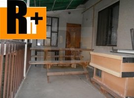 Hosťovce okraj obce vidiecky dom na predaj - znížená cena o 1000€