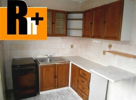 Na predaj 2 izbový byt Sereď Čepenská - s balkónom
