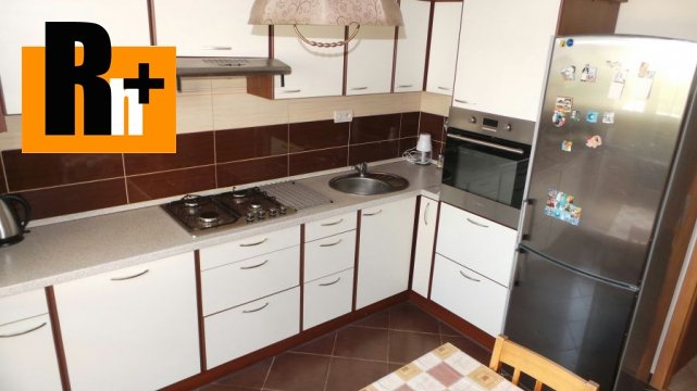Foto Bratislava-Petržalka Bohrova na predaj 4 izbový byt - rezervované