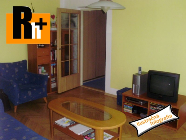 Foto Na predaj Žilina Hájik 4 izbový byt - čiastočne prerobený