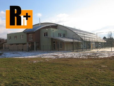 Na predaj Prievidza športový areál - 3600m2