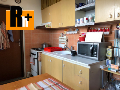 Poprad Nový Juh Letná na predaj 3 izbový byt - s balkónom