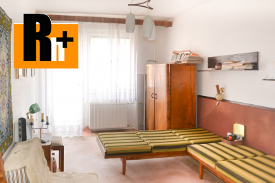 2 izbový byt na predaj Liptovský Hrádok Fraňa Krála - s balkónom
