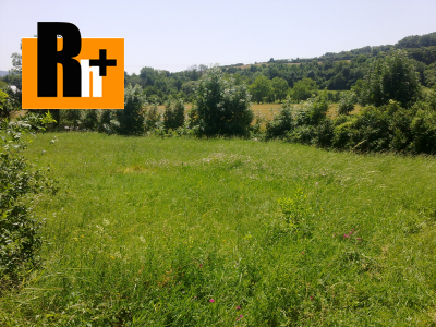 Chocholná-Velčice pozemok pre bývanie na predaj - exkluzívne v Rh+