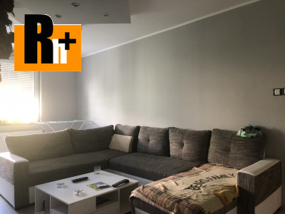 Na predaj Komárno krásny, zariadený 3 izbový byt -