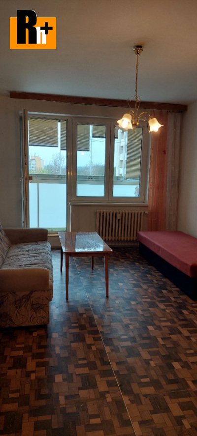 Na pronájem garsonka Ostrava Moravská a Přívoz Lechowiczova - s balkónem