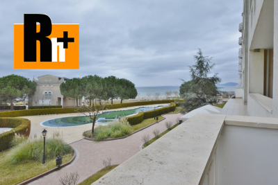 Na predaj Bulharsko s výhľadom na more v 5***** rezorte Pomorie 3 izbový byt