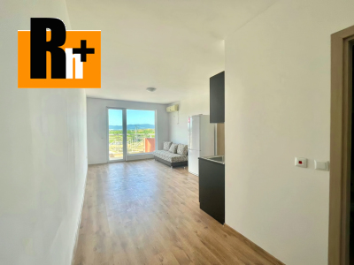 Bulharsko s dvoma balkónmi na predaj 2 izbový byt - exkluzívne v Rh+ 1