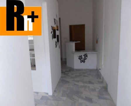 Foto Na predaj obchodné priestory Bratislava-Petržalka