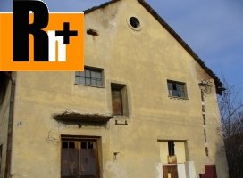 Na predaj historické objekty Tesárske Mlyňany - exkluzívne v Rh+